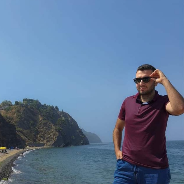 Ayhan Usta